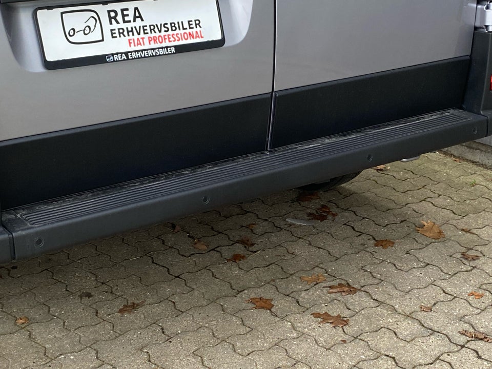 Fiat Ducato 35 Maxi 2,2 MJT 180 Kassevogn L2H2 Pro+ aut.