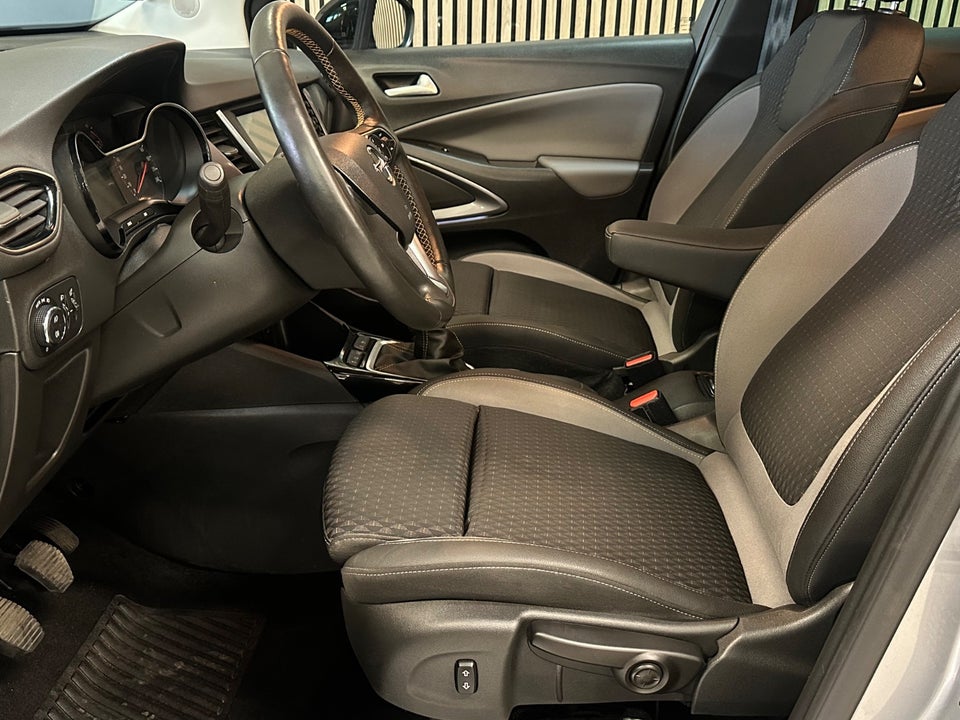 Opel Crossland X 1,2 T 110 Sport 5d