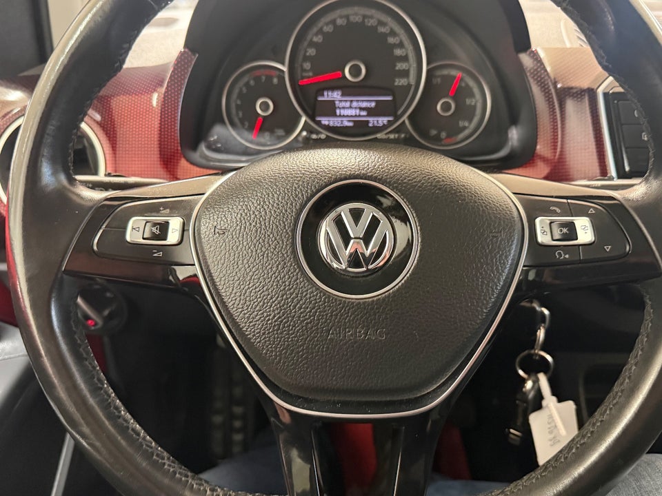 VW Up! 1,0 TSi 90 High Up! BMT 5d