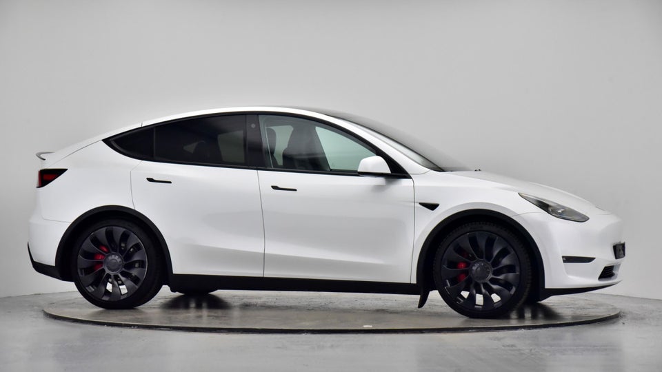 Tesla Model Y Performance AWD 5d