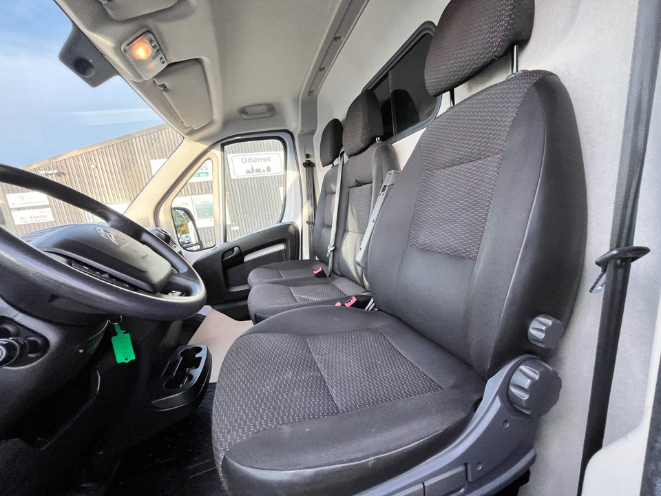 Citroën Jumper 33 2,2 BlueHDi 140 L2H2