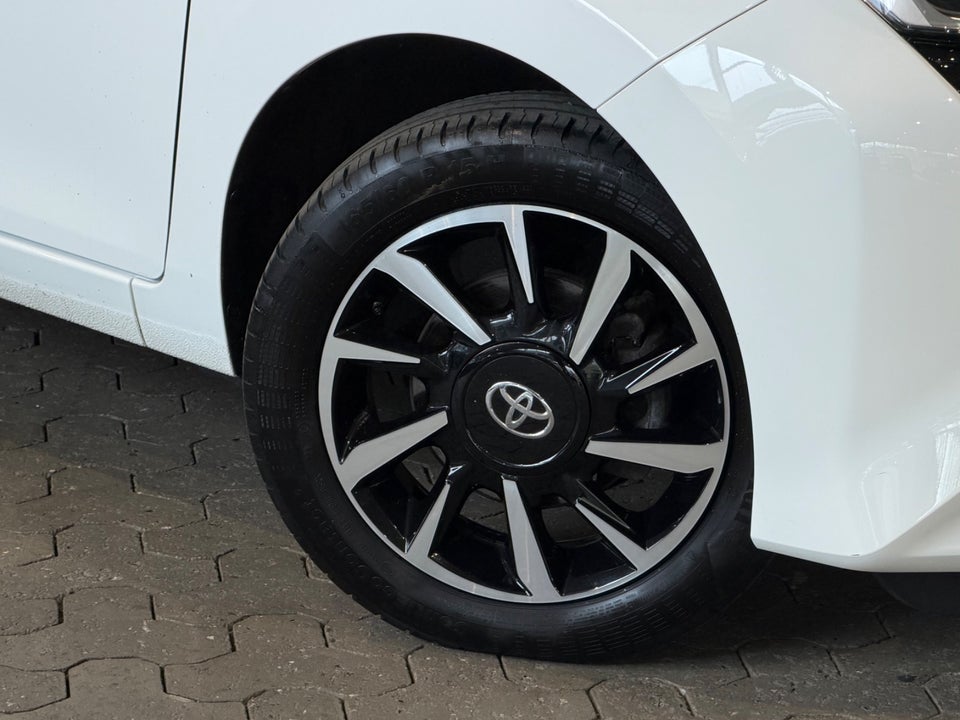 Toyota Aygo 1,0 VVT-i x-cite 5d
