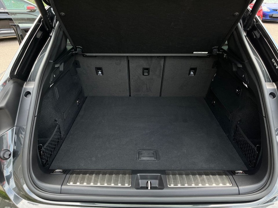 Porsche Macan 5d