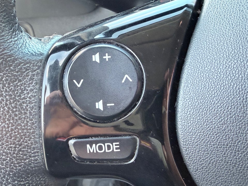 Toyota Aygo 1,0 VVT-i x-press 5d