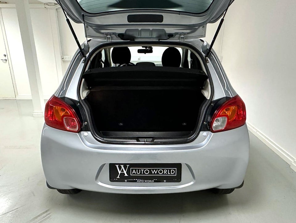 Mitsubishi Space Star 1,2 Intense CVT 5d