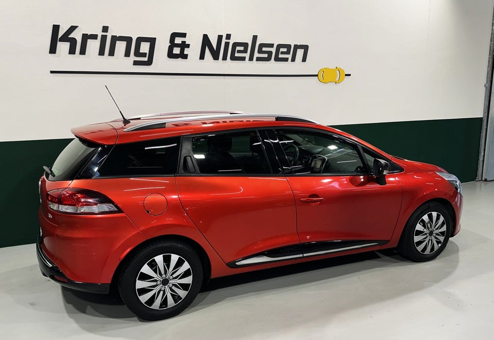 Renault Clio IV 0,9 TCe 90 Expression Sport Tourer 5d