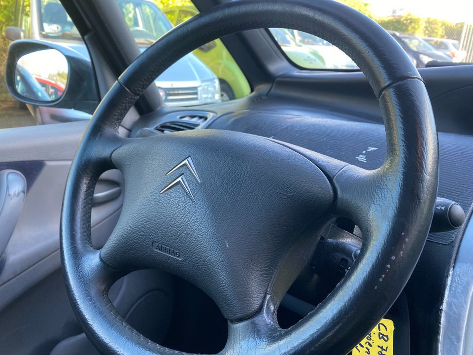 Citroën Xsara Picasso 1,6i 16V 110 Exclusive 5d