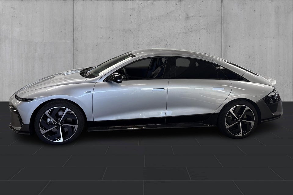 Hyundai Ioniq 6 84 N Line+ 4d