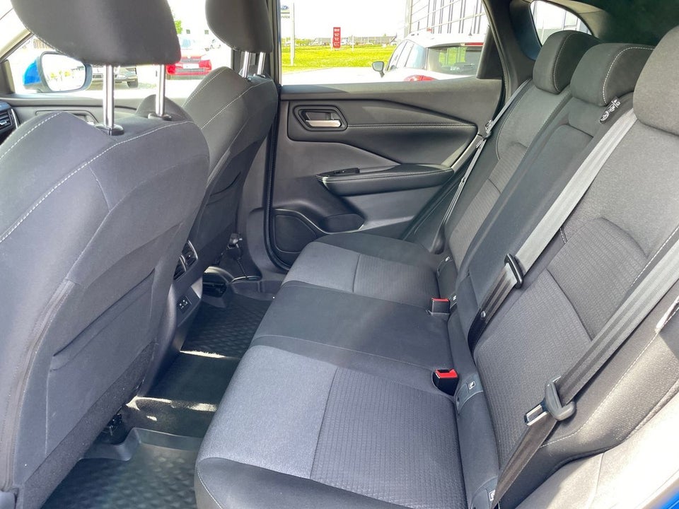 Nissan Qashqai 1,3 mHEV N-Connecta 5d
