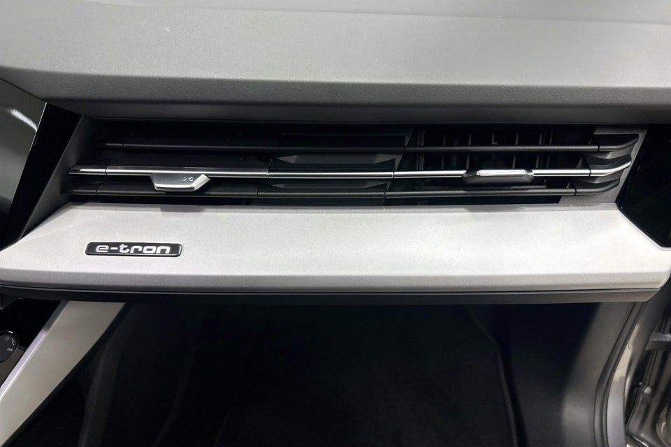 Audi Q4 e-tron 45 S-line Edition 5d