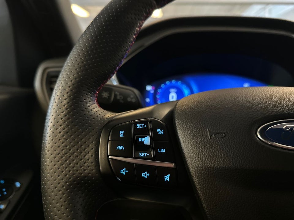 Ford Kuga 2,5 PHEV ST-Line X CVT 5d