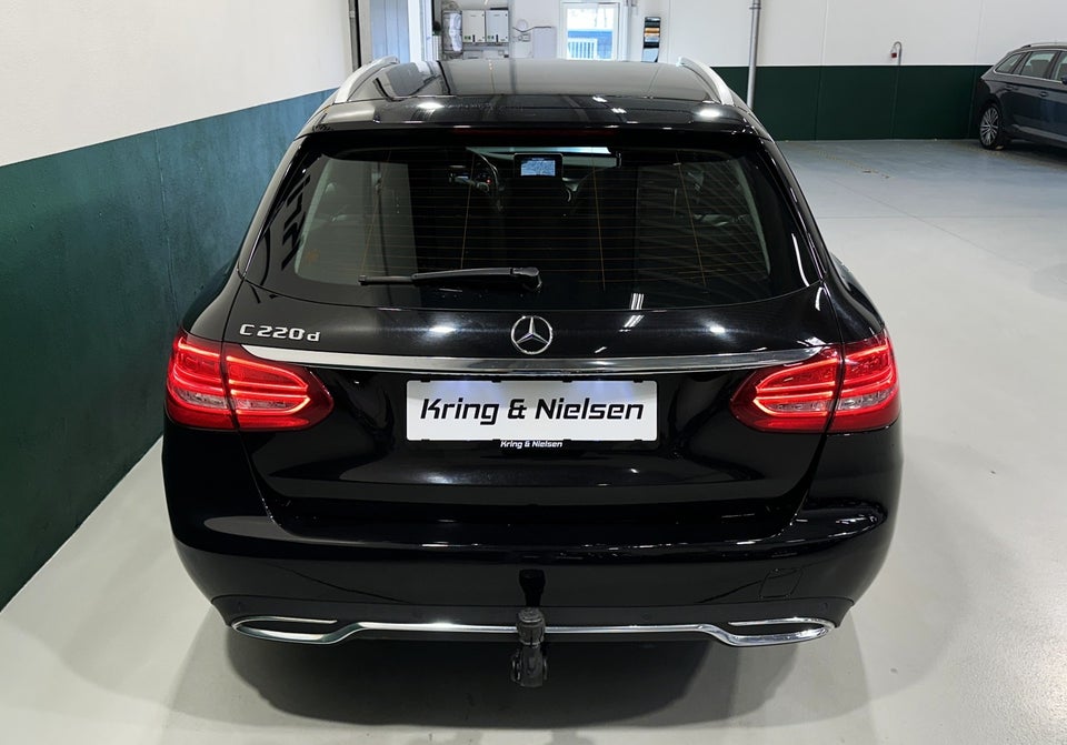 Mercedes C220 d 2,2 Avantgarde stc. aut. 5d