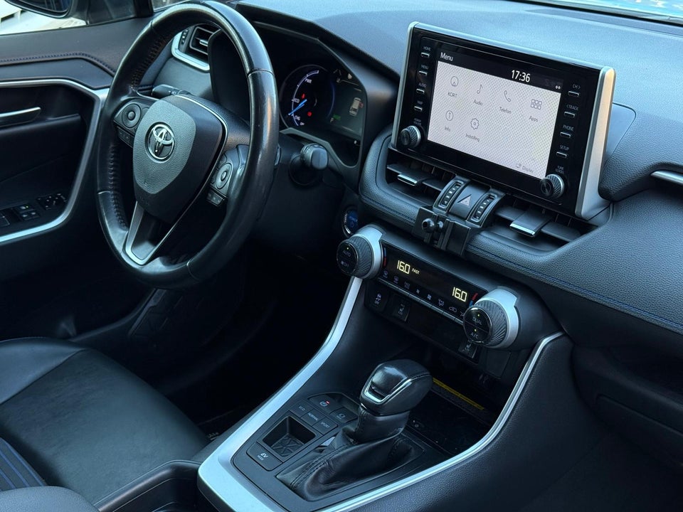 Toyota RAV4 2,5 Hybrid H3 Style MDS 5d