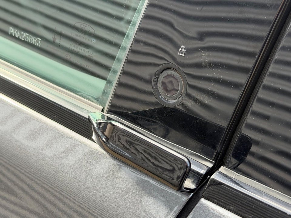 Ford Mustang Mach-E 70 Standard Range 5d