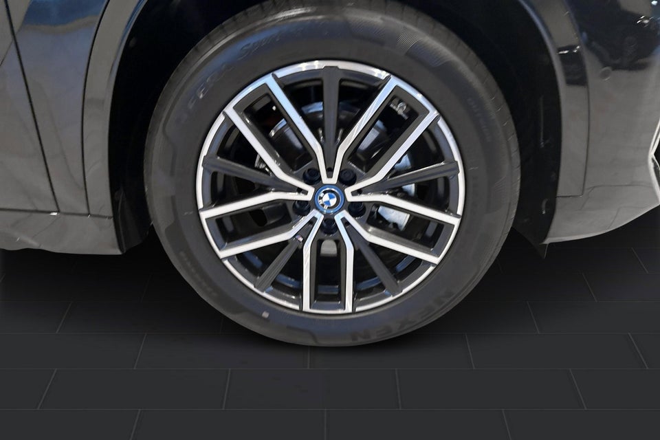 BMW iX1 eDrive20 M-Sport 5d