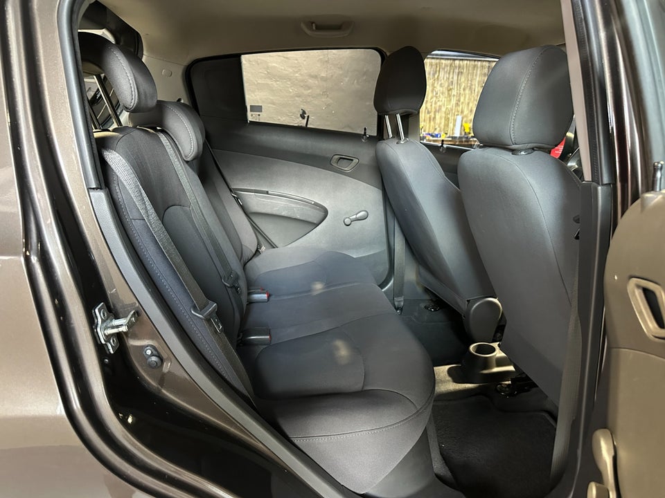 Chevrolet Spark 1,0 LS 5d
