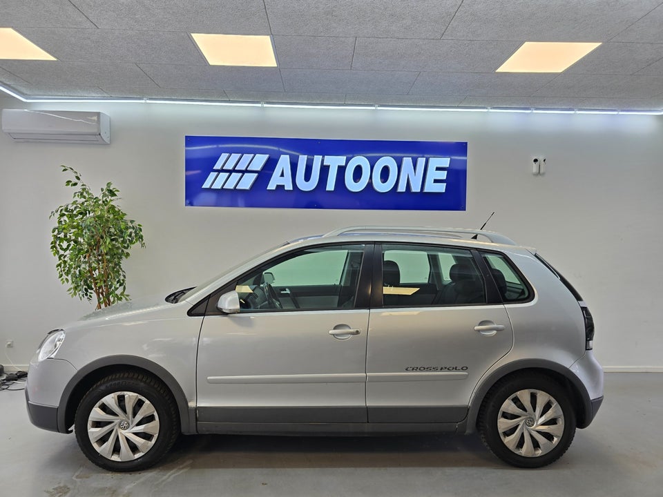 VW Polo Cross 1,4 16V 5d