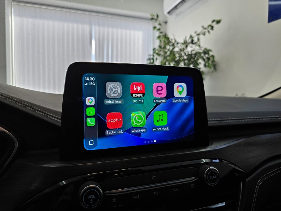 Ford Kuga 2,5 PHEV Vignale CVT 5d