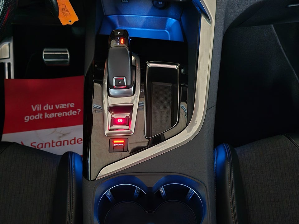 Peugeot 3008 1,6 e-THP 165 GT Line EAT6 5d