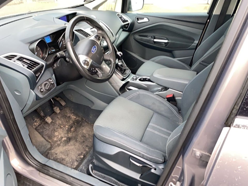 Ford C-MAX 1,6 SCTi 150 Titanium 5d