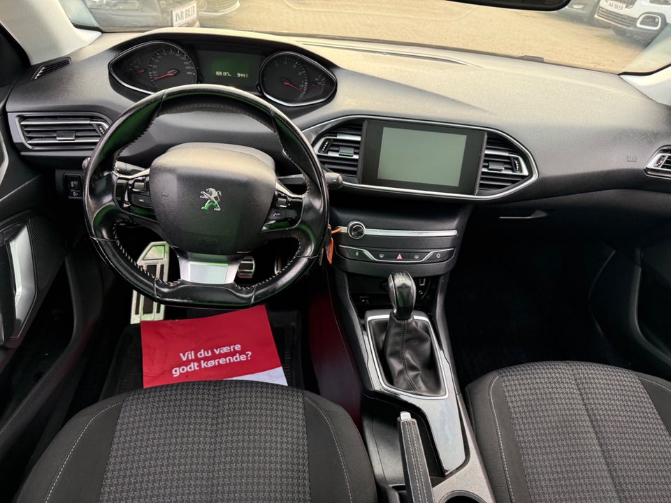 Peugeot 308 1,2 e-THP 110 Active SW 5d
