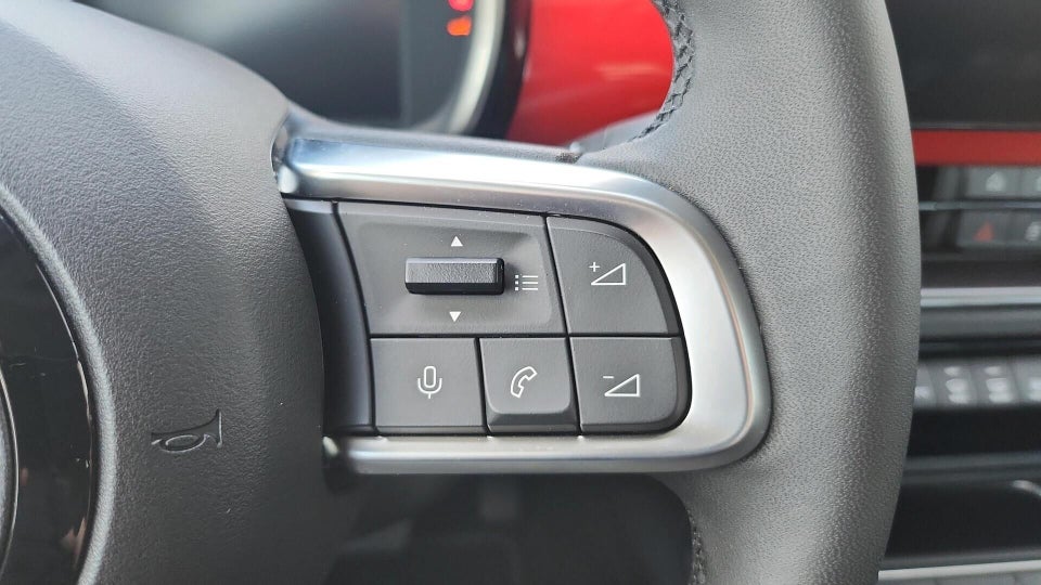 Fiat 600e 54 (RED) 5d