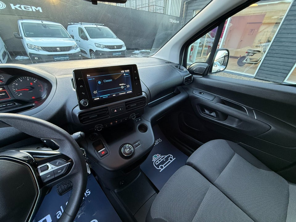 Peugeot Partner 1,5 BlueHDi 130 L1V1 Plus EAT8 Van