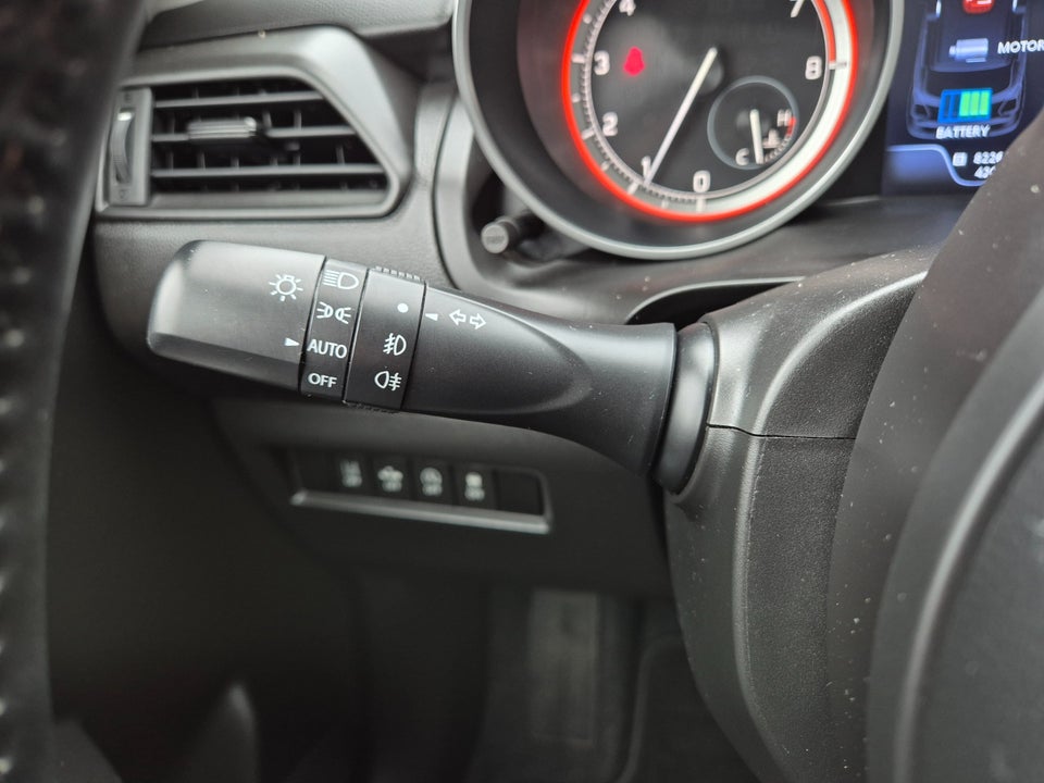 Suzuki Swift 1,2 Dualjet SHVS Exclusive 5d