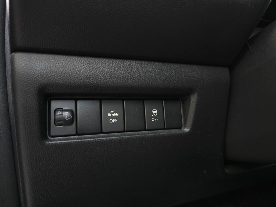 Suzuki Swift 1,2 Dualjet Action KUP 5d