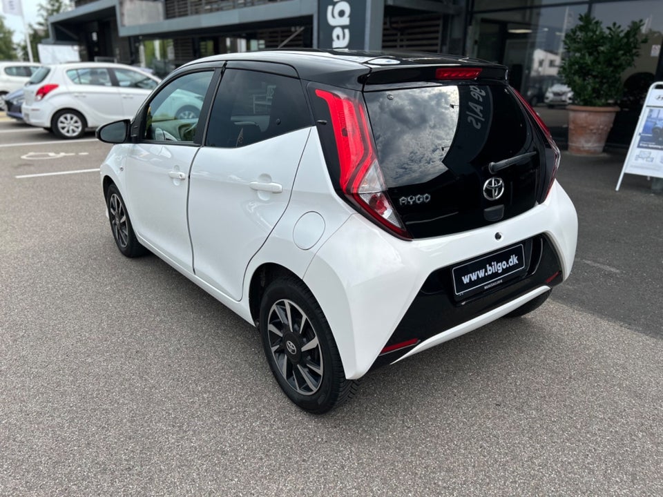 Toyota Aygo 1,0 VVT-i x-cite 5d