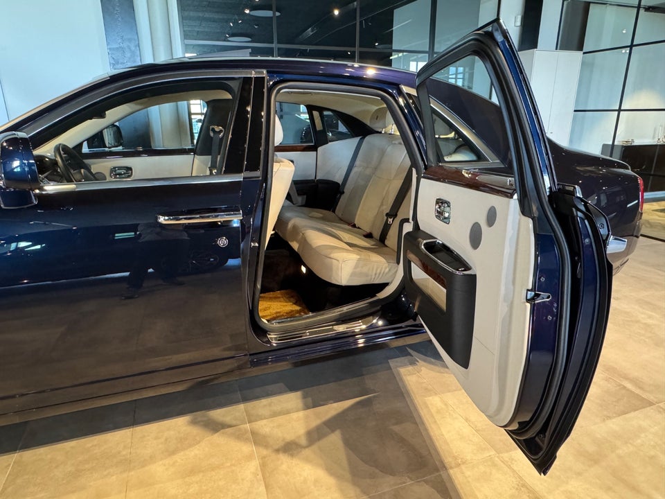 Rolls-Royce Ghost 6,6 aut. 4d