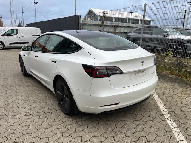 Tesla Model 3 Long Range AWD 4d