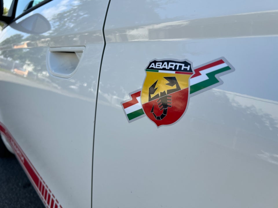 Fiat 500e Icon 3d