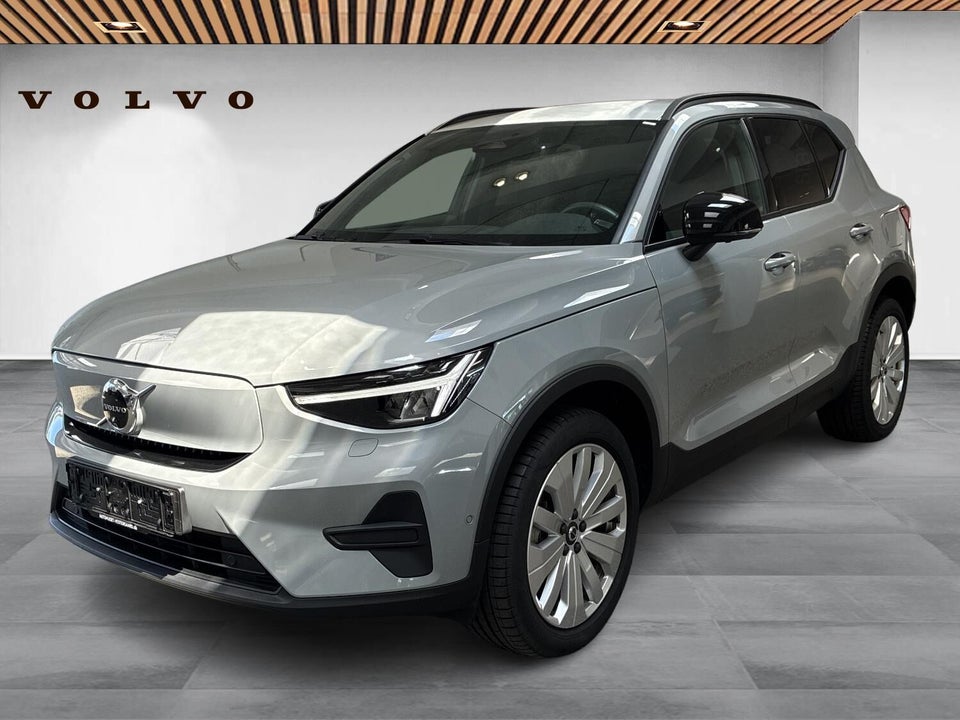 Volvo EX40 Extended Range Core 5d