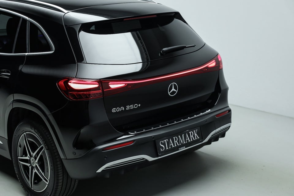 Mercedes EQA250+ AMG Advance 5d
