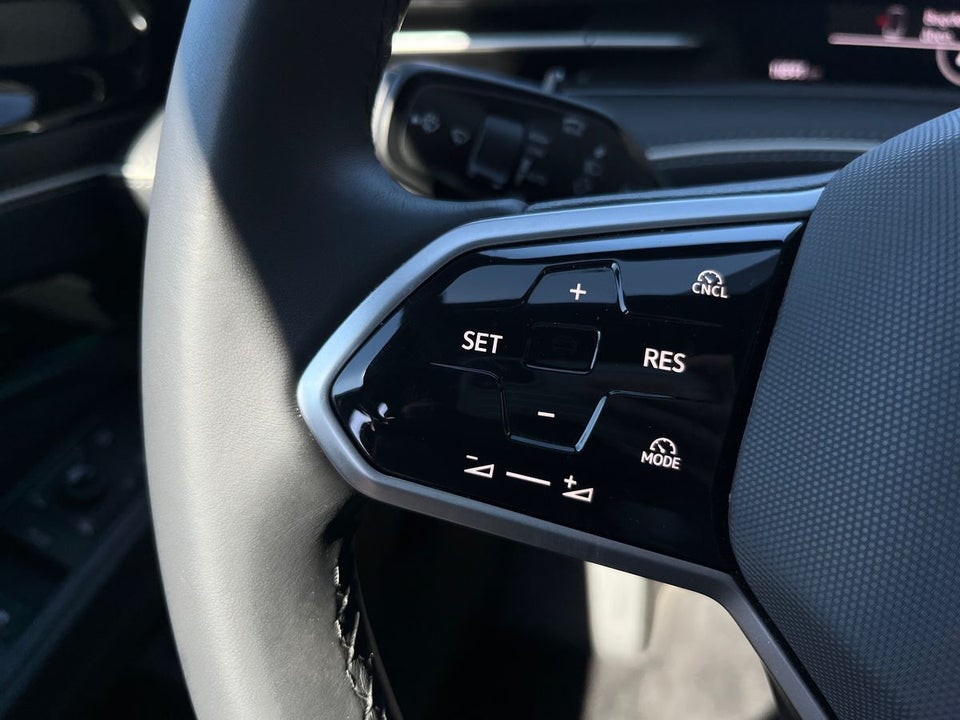 VW ID.7 77 Pro Tourer 5d