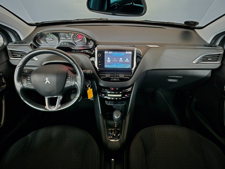Peugeot 208 1,2 e-THP 110 Allure EAT6 5d