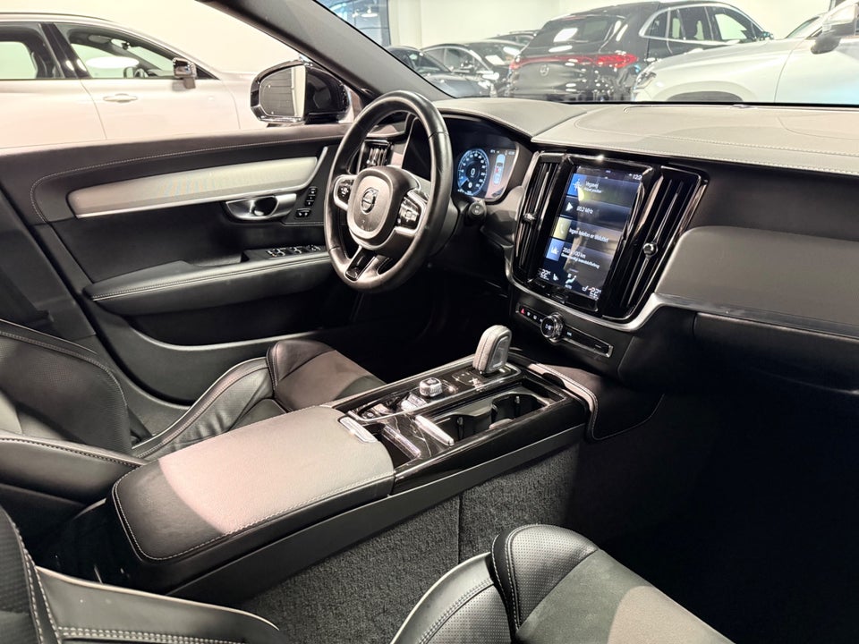 Volvo V90 2,0 T8 ReCharge R-Design aut. AWD 5d