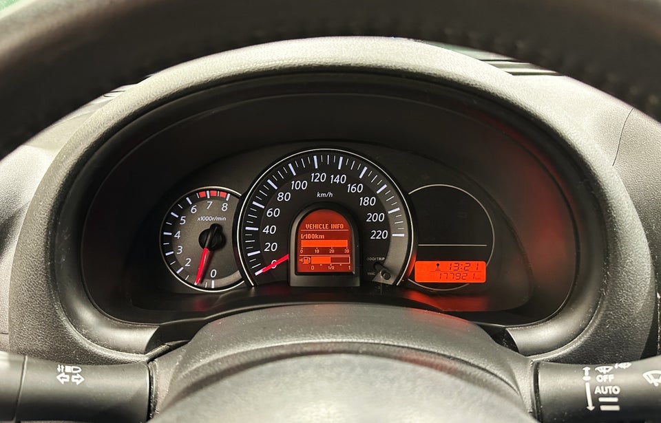 Nissan Micra 1,2 Tekna 5d