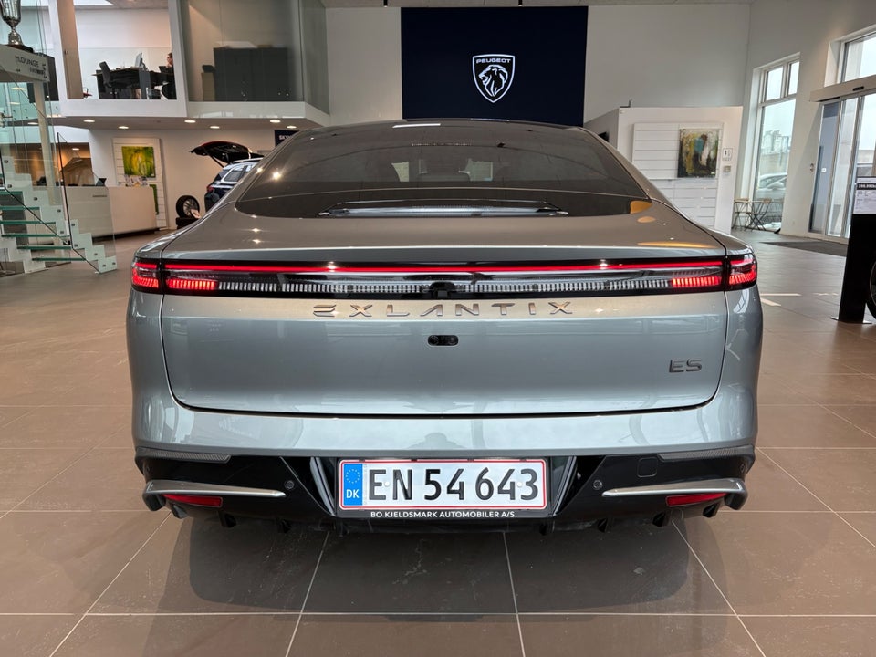 Exlantix ES 77 Ultimate AWD 5d