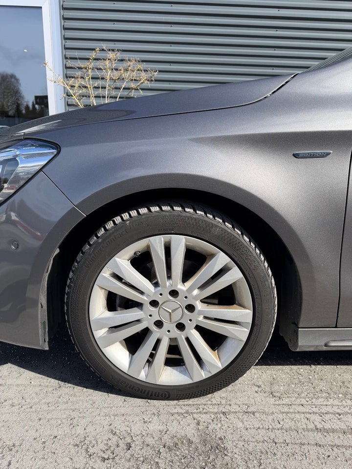 Mercedes CLA200 1,6 AMG Line Shooting Brake aut. 5d