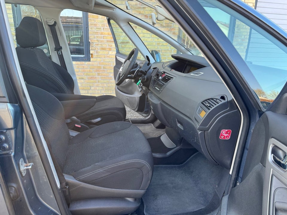 Citroën Grand C4 Picasso 2,0 HDi 136 Exclusive E6G 7prs 5d