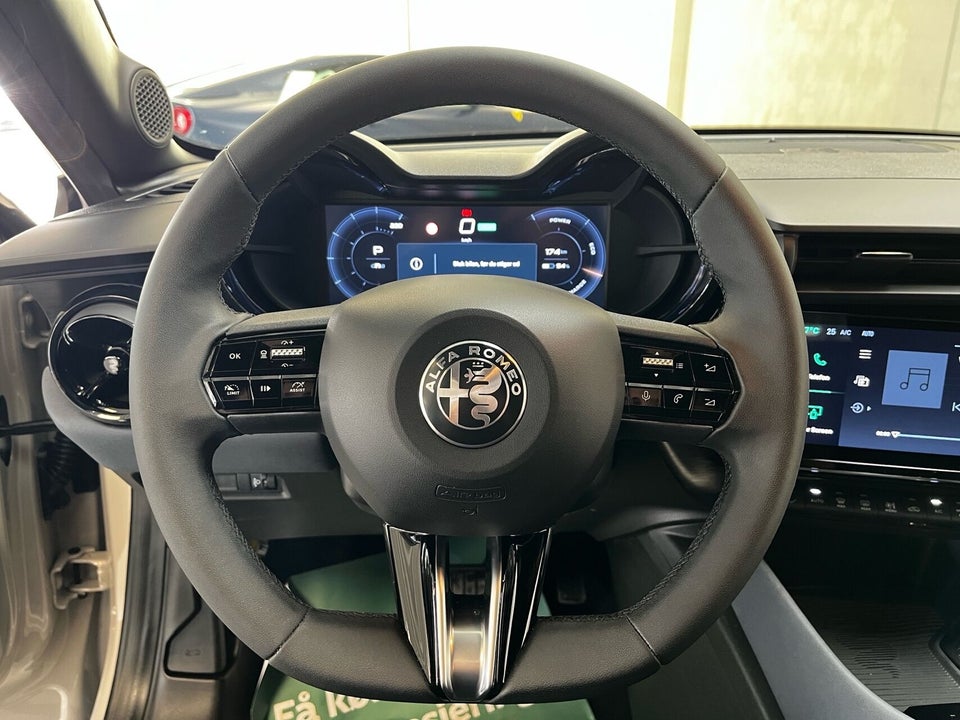 Alfa Romeo Junior Elettrica Core 5d