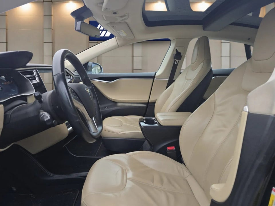 Tesla Model S 85 5d