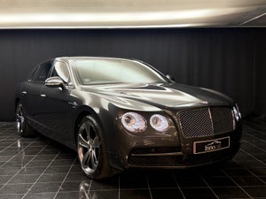 Bentley Flying Spur, modelår 2015, 97,000 km