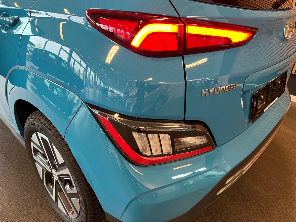 Hyundai Kona 64 EV Premium 5d