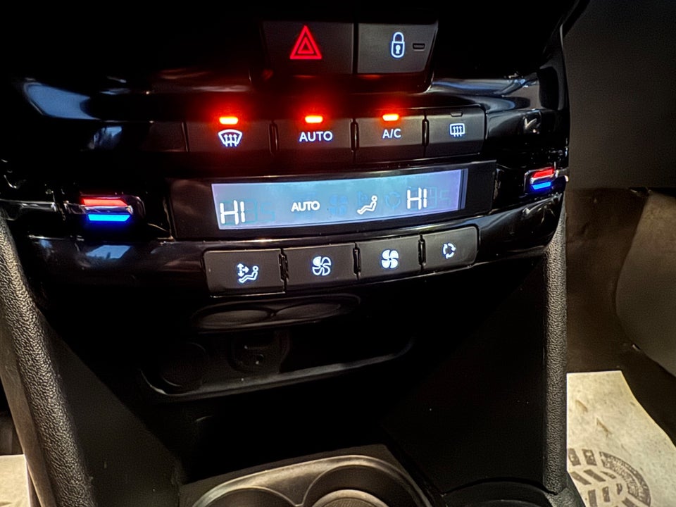 Peugeot 208 1,6 BlueHDi 100 Allure 5d