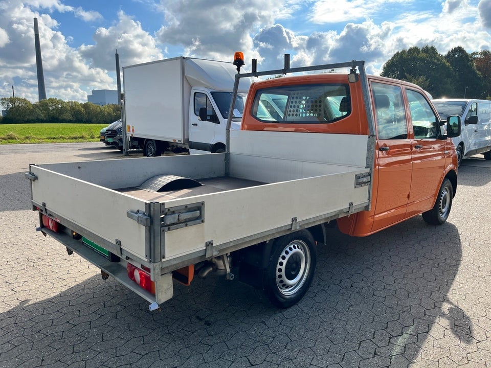 VW Transporter 2,0 TSi 150 Ladvogn lang 2d