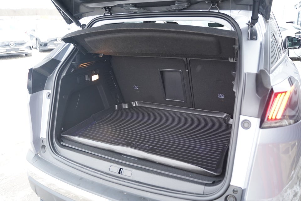 Peugeot 3008 1,6 Hybrid Allure Pack EAT8 5d