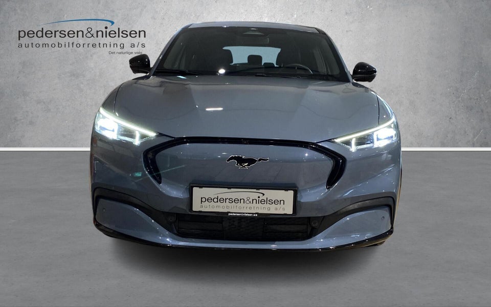 Ford Mustang Mach-E 70 Premium Standard Range AWD 5d